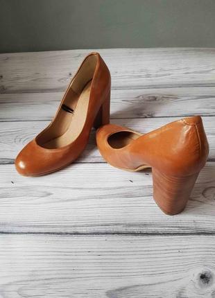 Стильные и удобные кожаные туфли fiore. разм. 38 (24,5 см)