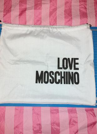 Love moschino пыльник доя сумки.