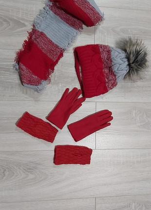 Шапка, шарф, перчатки