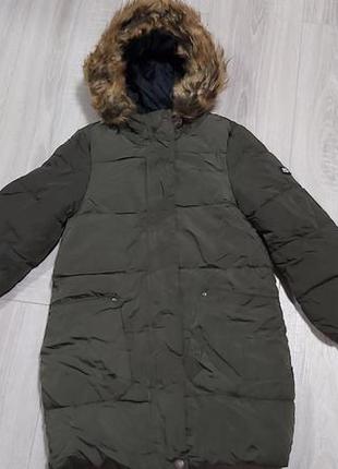 Отличная куртка зима на девочку.