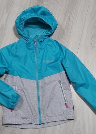 Отличная куртка деми на девочку.