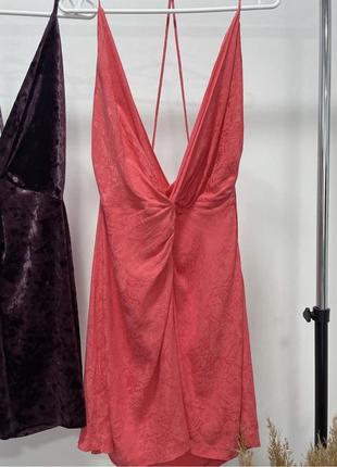 Платье миди с декольте и открытой спинкой жаккардовое платье zara новая коллекция