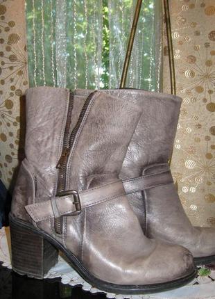 Сапожки демі шкіряні