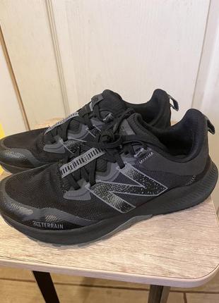 Кросівки new balance2 фото