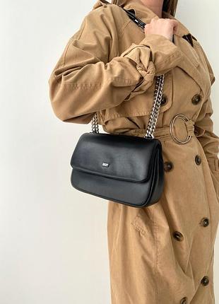 Dkny sina puffy shoulder flap женская кожаная брендовая сумочка дкну оригинал сумка кожа кроссбоди crossbody подарок жене девушке