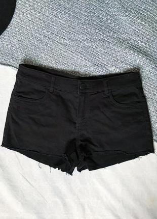 Шорти