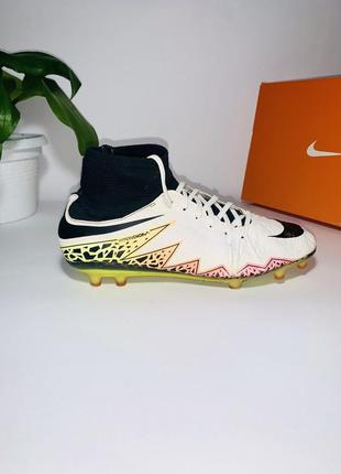 Напівпрофесійні копочки nike hypervenom phantal ii df fg3 фото