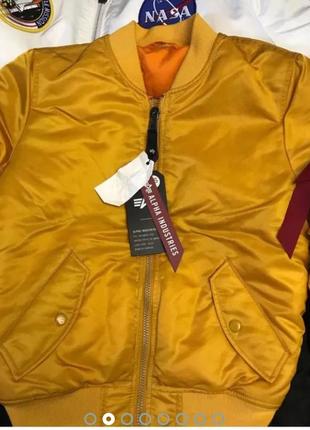 Alpha industries демісезонна куртка  бомбер9 фото