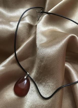 Кулон підвіска натуральний камінь червоний агат на шнурку4 фото