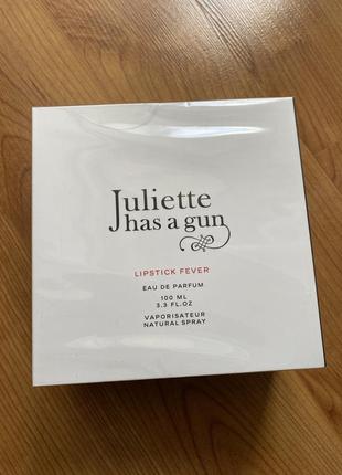 Juliette has a gun lipstick fever 100 ml.