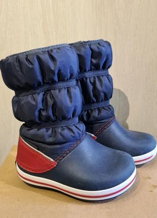 Чоботи дитячі kids' crocband winter boot.  колір темно-синій/червоний. розмір 24 (с7)