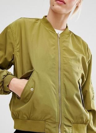 Куртка бомбер monki 2