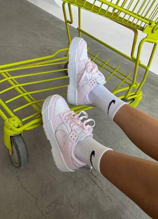 Nike sb dunk disrupt light pink barbie ніжні жіночі кросівки найк рожеві пудра женские розовые пудровые нежные милые кроссовки