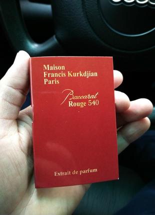 Maison francis kurkdjian baccarat rouge 540 extrait de parfum. 3 ml.