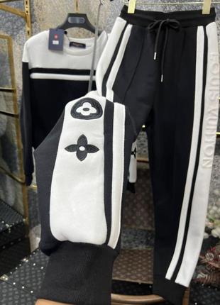 Louis спортивний костюм