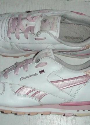 Reebok classic - шкіряні кросівки. р - 37.