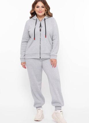 Трикотажний спортивний костюм