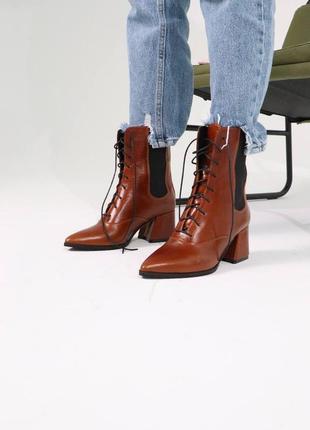 Стильні ботильони на зручному каблуку колір на вибір