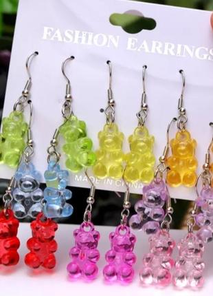 Детские серьги мишки, в наборе 8 пар - размер мишки 1,5*1см, смола