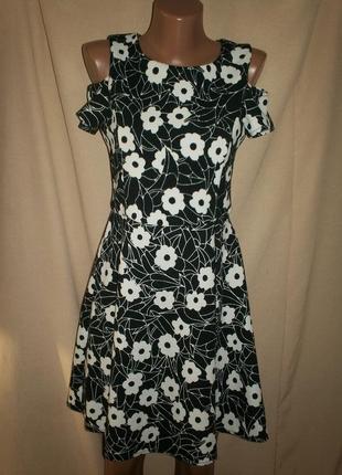 Плаття з відкритими плечима by very 14л