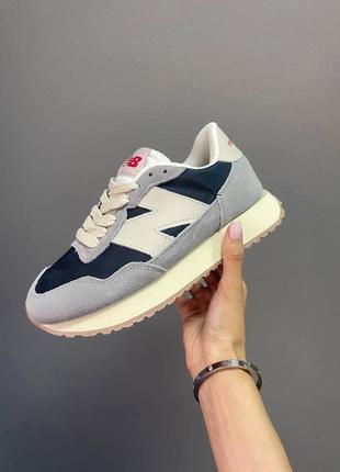 Чоловічі кросівки new balance 237 blue grey

мужские кроссовки нью беланс5 фото