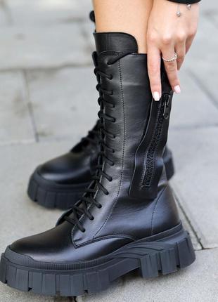Стильные ботинки,берцы,берцы женские высокие на шнуровке кожаные черные осенние,весенние (осень-весна 2022-2023)1 фото