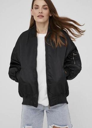 Бомбер куртка вітровка дощовик zara