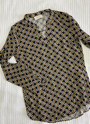 Стильна легка блуза