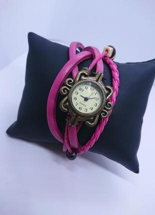 Жіночий шкіряний годинник з плетінням