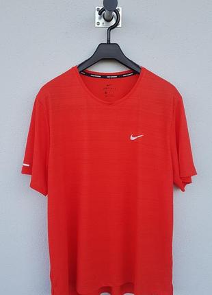 Футболка nike dri-fit