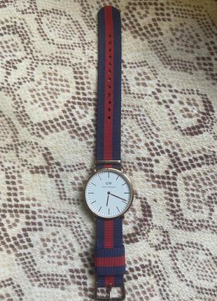 Годинник  daniel wellington3 фото