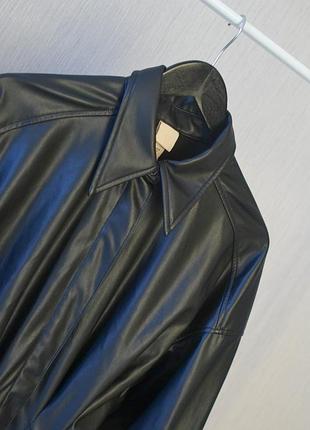 Платье кожзама h&m 5