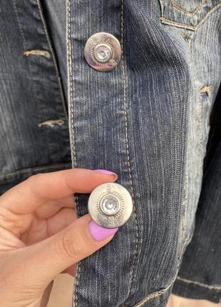 Женский джинсовый пиджак, джинсовая курточка, на девушку5 фото