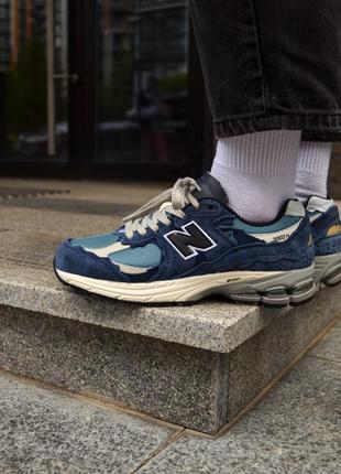 Чоловічі кросівки new balance 2002r
