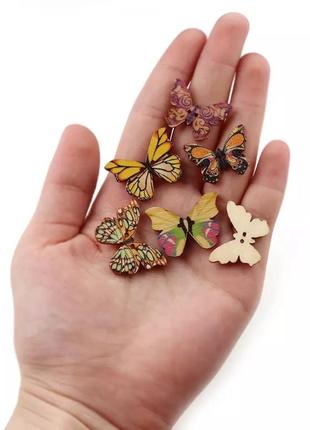 Яскраві гудзики метелики дерево 10 шт2 фото