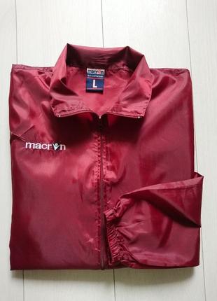Ветрівка macron