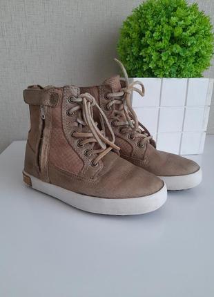 Ботінки теплі, черевики