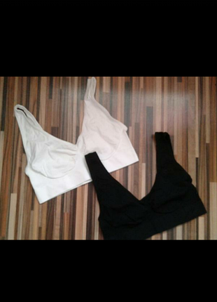 Спортивні топи