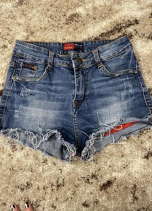 Шорти