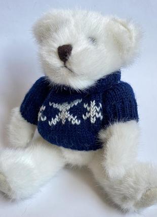 Мягкая игрушка белый медведь 🐻‍❄️ в вязанном свитере4 фото