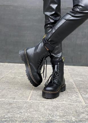 Жіночі ботінки dr. martens jadon black no logo 4

женские ботинки мартенс