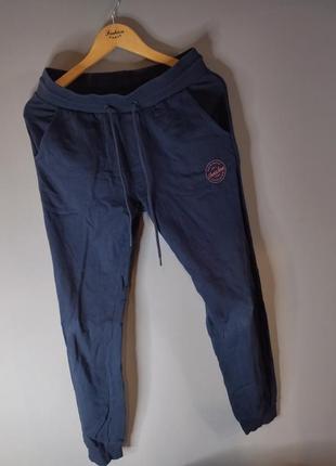 Спортивна штани базові