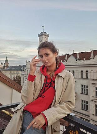 Бежевий тренч