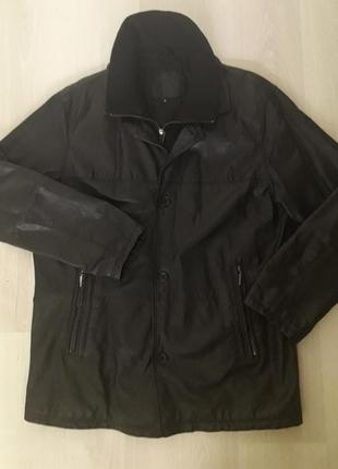 Дуже крута демісезонна куртка з натуральної шкіри