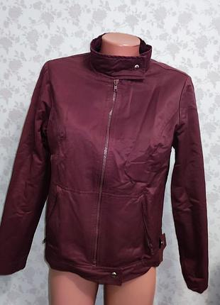 Курточка#️⃣4️⃣0️⃣2️⃣