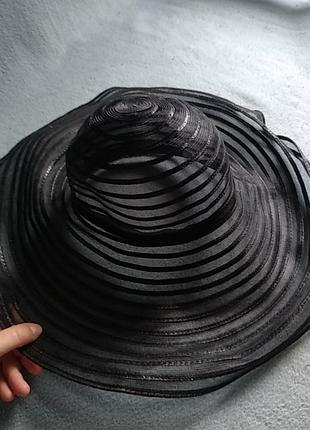 Шляпа модная