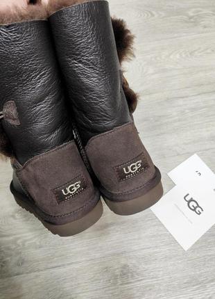 Ugg australia женские угги коричневые с пуговицей оригинал9 фото