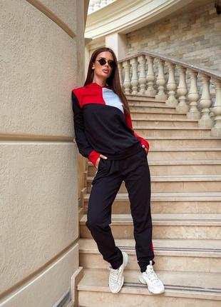 Спортивний костюм