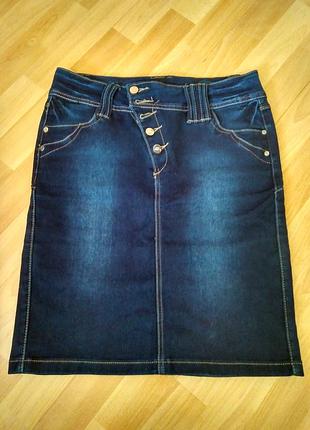 Джинсовая стрейчевая юбка