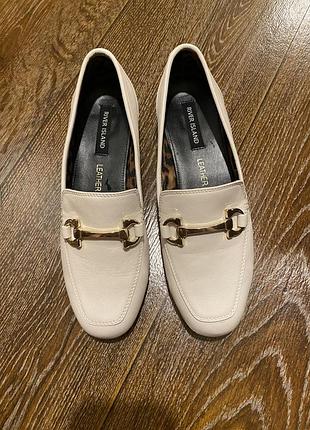 Натуральная кожа! мега удобные стильные туфли лоферы river island